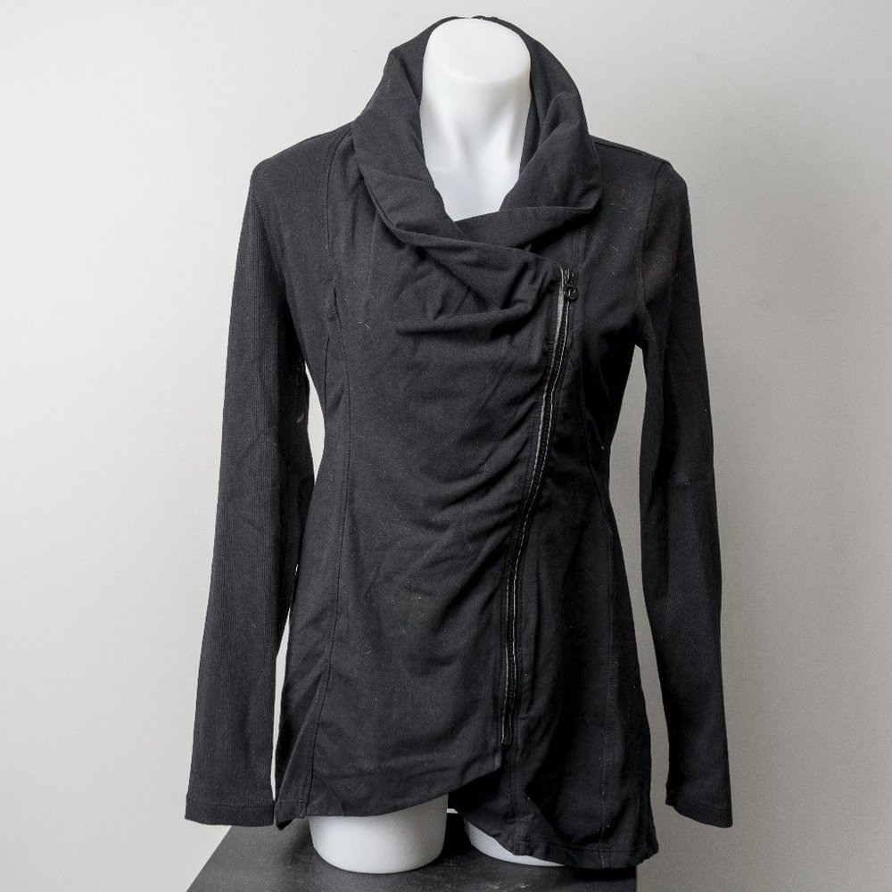 Calvin Klein Performance Jacket - Medium - Picture 1 of 6